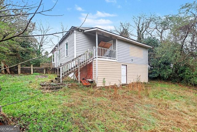 48 Maple Street, Grantville, GA 30220