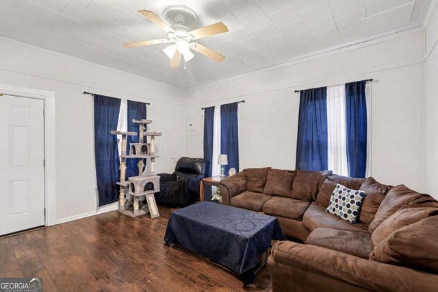 48 Maple Street, Grantville, GA 30220