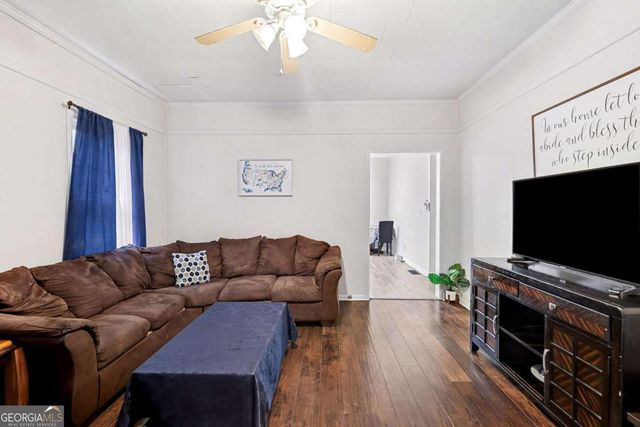 48 Maple Street, Grantville, GA 30220