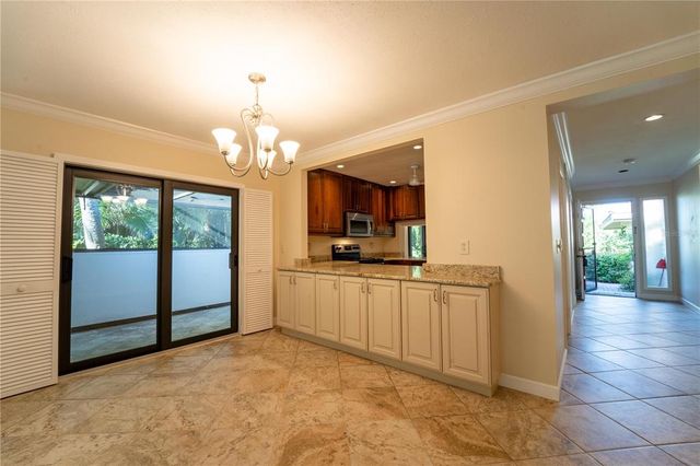 4802 KESTRAL PARK CIRCLE 22, Sarasota, FL 34231