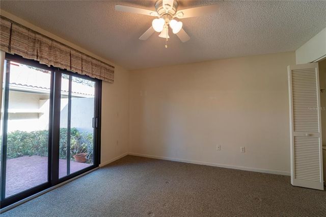4802 KESTRAL PARK CIRCLE 22, Sarasota, FL 34231