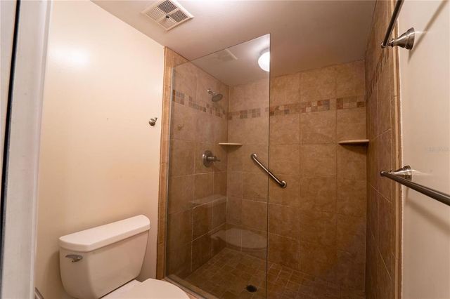 4802 KESTRAL PARK CIRCLE 22, Sarasota, FL 34231