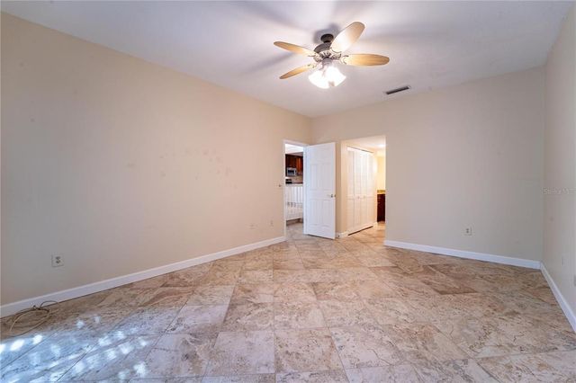 4802 KESTRAL PARK CIRCLE 22, Sarasota, FL 34231