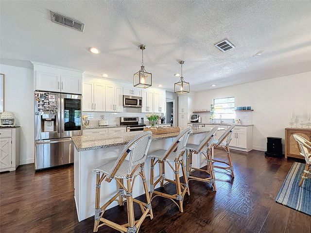 7813 RIVER RIDGE DRIVE, Temple Terrace, FL 33637