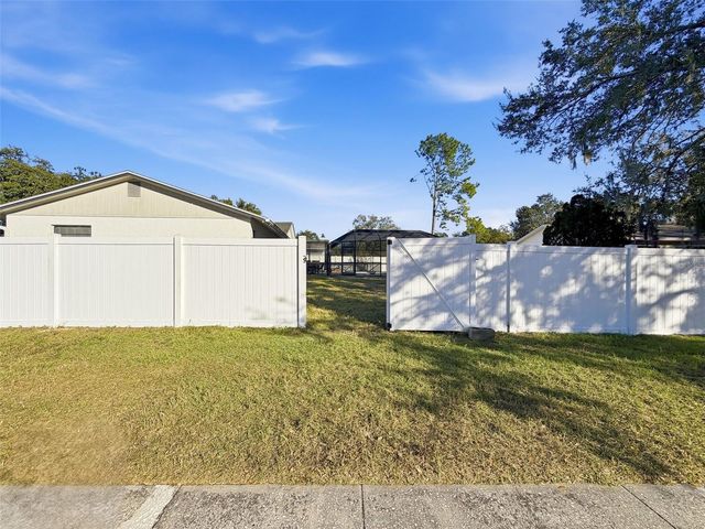 7813 RIVER RIDGE DRIVE, Temple Terrace, FL 33637