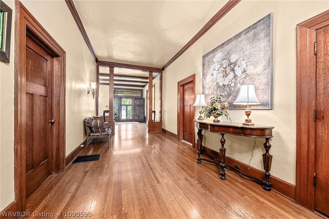 2122 S W Street, Fort Smith, AR 72901