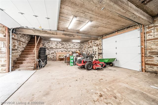 2122 S W Street, Fort Smith, AR 72901