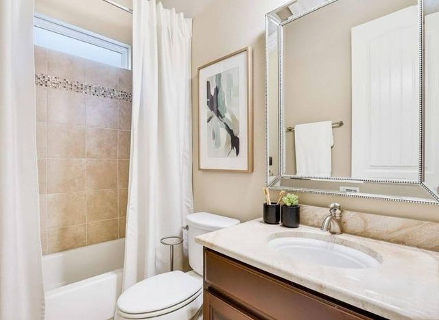 5900 Lipan Apache BND, Austin, TX 78738