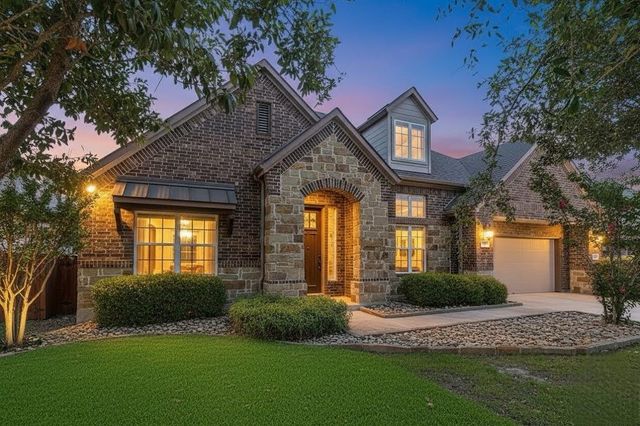 5900 Lipan Apache BND, Austin, TX 78738