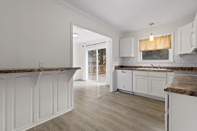 6010 Ridgeview Circle, Hixson, TN 37343