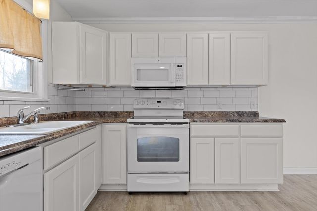 6010 Ridgeview Circle, Hixson, TN 37343