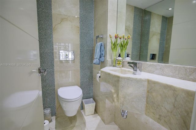 4775 Collins Ave 1601, Miami Beach, FL 33140