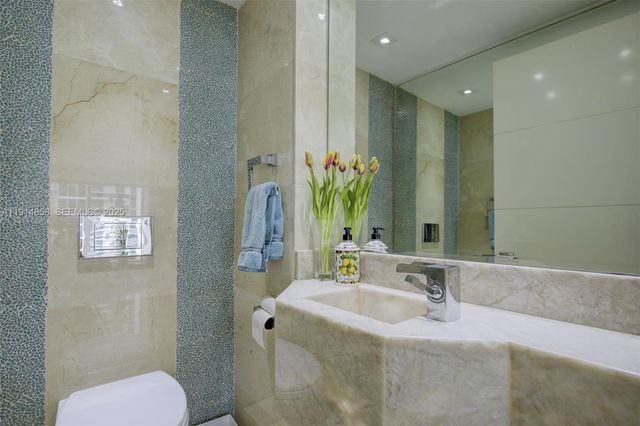 4775 Collins Ave 1601, Miami Beach, FL 33140