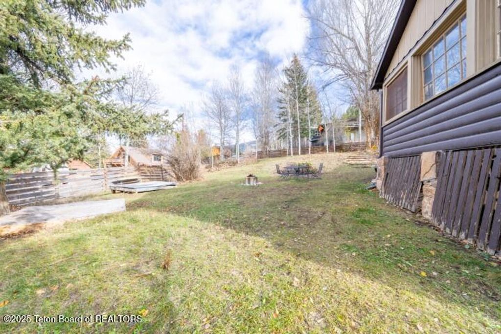750 S MILLWARD Street, Jackson, WY 83001 photo 13