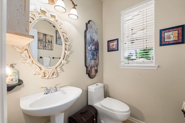 6907 Harvest Glen Drive, Humble, TX 77346