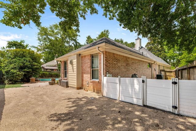 6907 Harvest Glen Drive, Humble, TX 77346