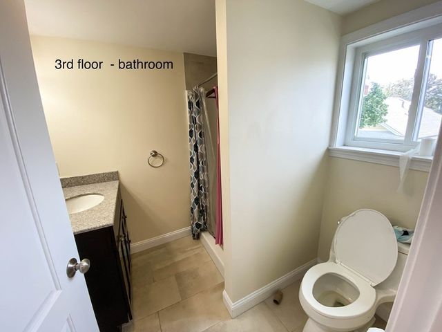 28 Woodruff Ave 28, Medford, MA 02155