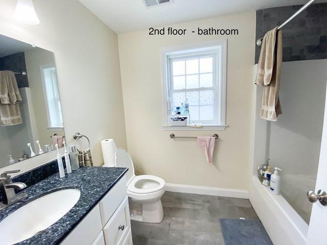 28 Woodruff Ave 28, Medford, MA 02155