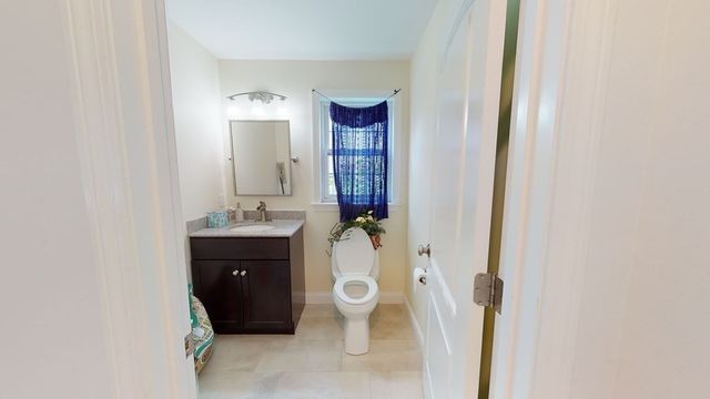 28 Woodruff Ave 28, Medford, MA 02155