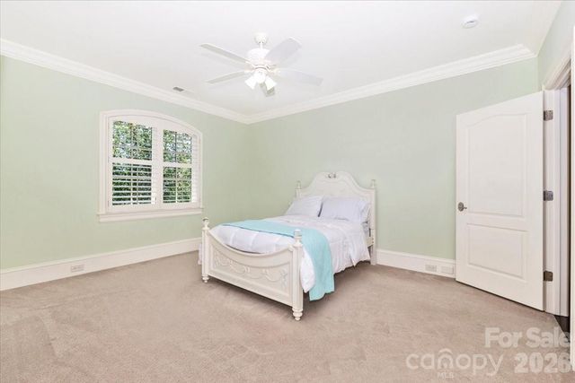 8100 Skye Lochs Drive, Waxhaw, NC 28173