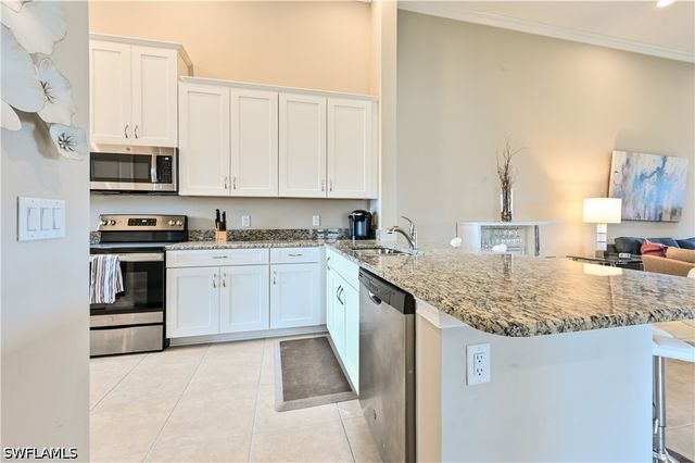 9386 Pocida CT 204, Naples, FL 34119