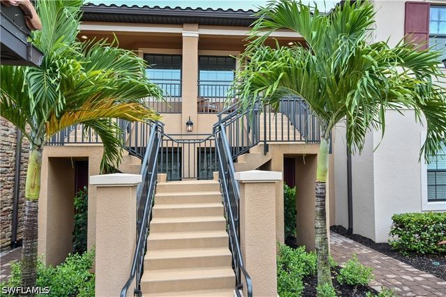 9386 Pocida CT 204, Naples, FL 34119