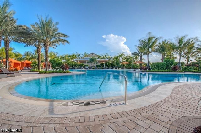 9386 Pocida CT 204, Naples, FL 34119