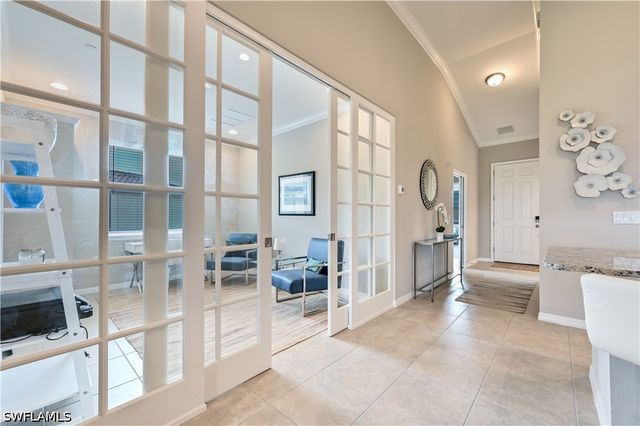 9386 Pocida CT 204, Naples, FL 34119