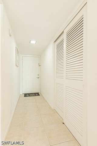 72 7th ST S 203, Naples, FL 34102