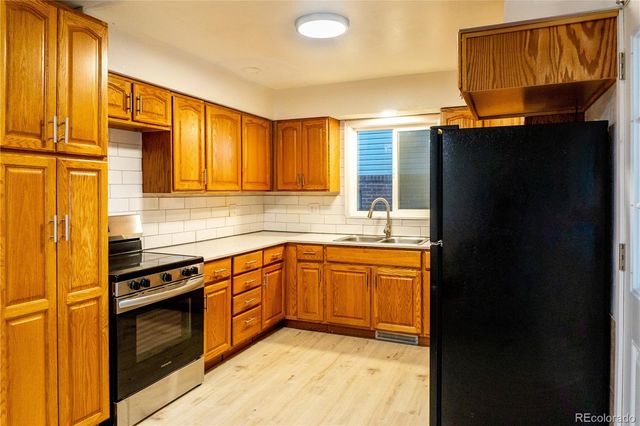 1219 Cumberland Street, Colorado Springs, CO 80907