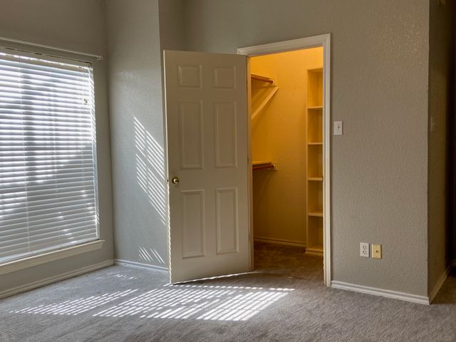 27101 Meadowmore Court, Whitney, TX 76692