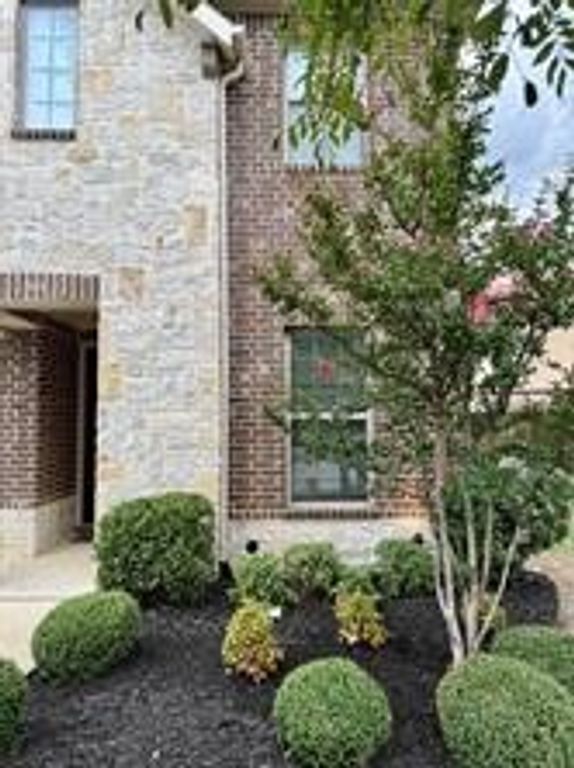 2209 Madison, Carrollton, TX 75010 — exterior