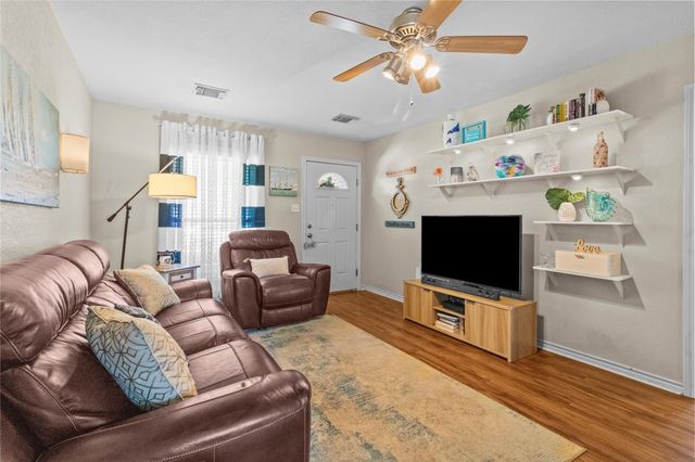 2805 Pine Street, Galveston, TX 77551