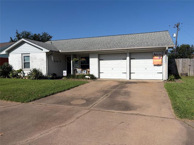 2805 Pine Street, Galveston, TX 77551