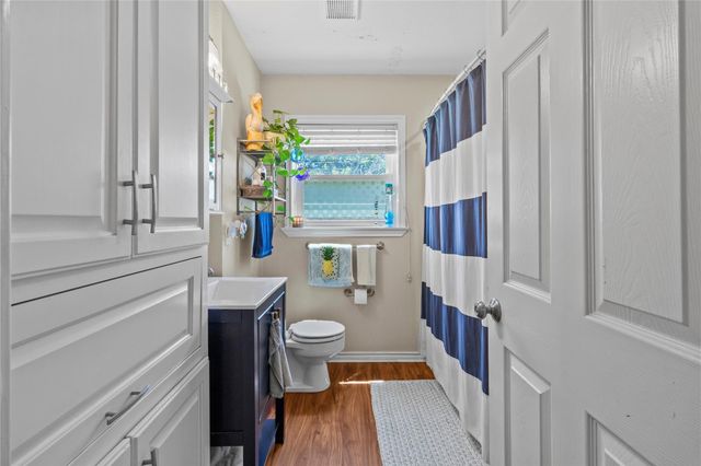 2805 Pine Street, Galveston, TX 77551
