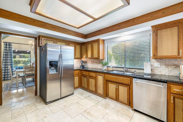 2827 W Compton Court, Fresno, CA 93711