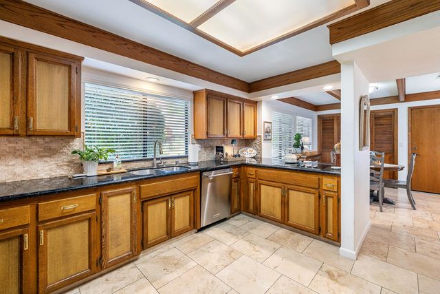 2827 W Compton Court, Fresno, CA 93711