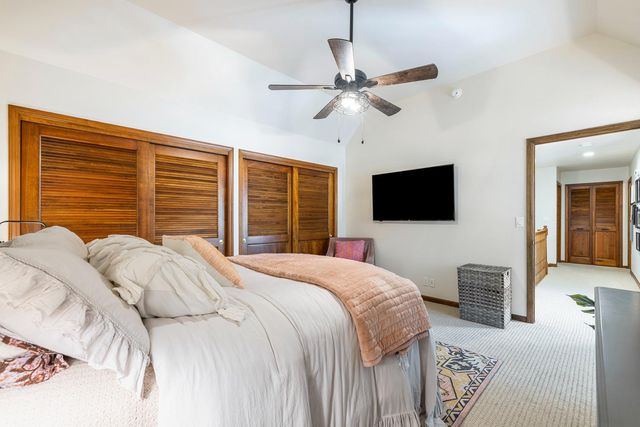 2827 W Compton Court, Fresno, CA 93711