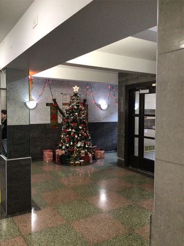 83-05 98th Street 5B, Woodhaven, NY 11421