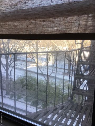 83-05 98th Street 5B, Woodhaven, NY 11421