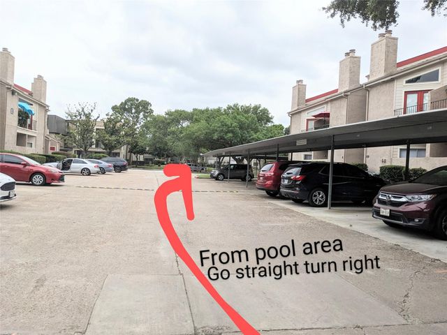 10855 Meadowglen Lane 702, Houston, TX 77042
