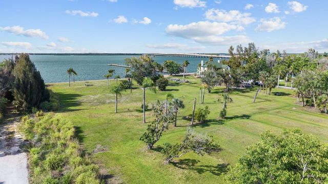 26014 SHORE DRIVE, Punta Gorda, FL 33950