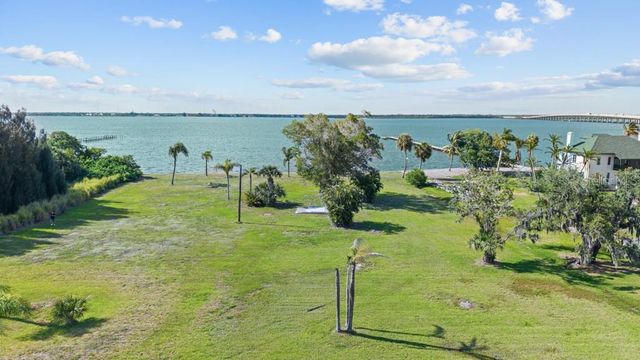26014 SHORE DRIVE, Punta Gorda, FL 33950
