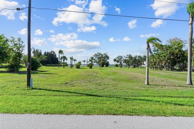 26014 SHORE DRIVE, Punta Gorda, FL 33950