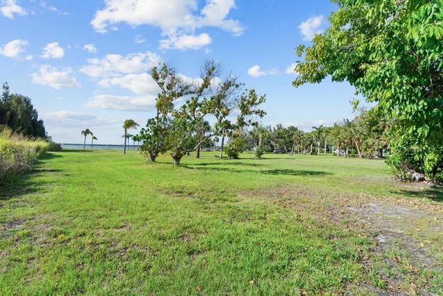 26014 SHORE DRIVE, Punta Gorda, FL 33950