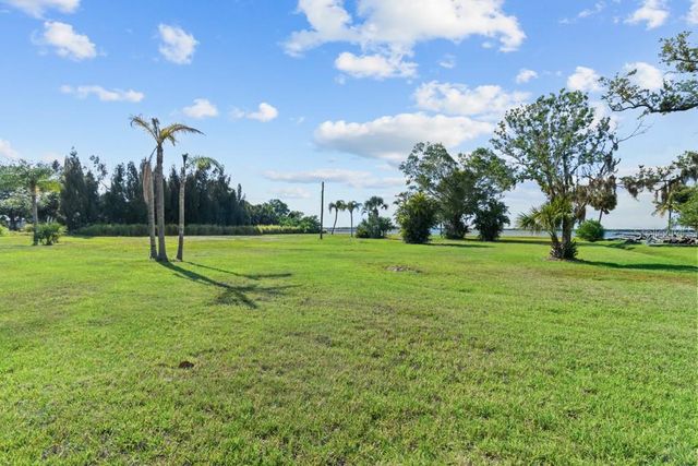 26014 SHORE DRIVE, Punta Gorda, FL 33950