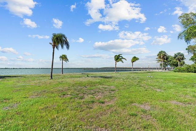 26014 SHORE DRIVE, Punta Gorda, FL 33950