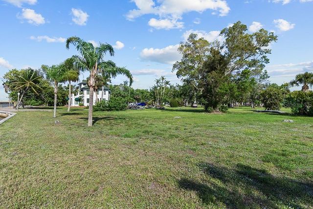 26014 SHORE DRIVE, Punta Gorda, FL 33950