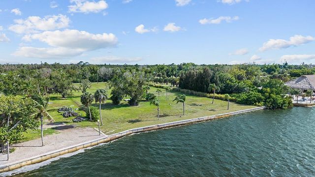 26014 SHORE DRIVE, Punta Gorda, FL 33950