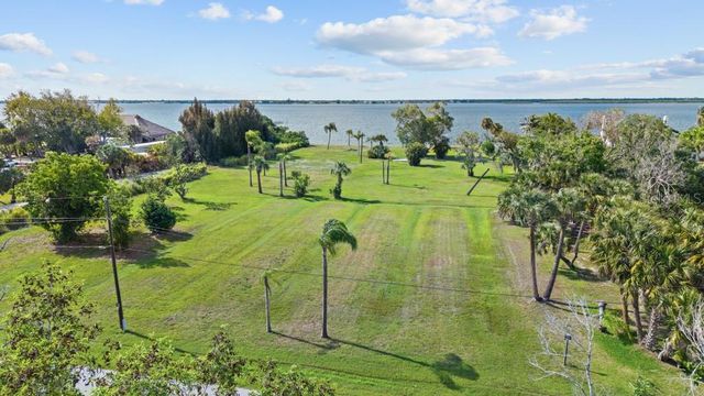 26014 SHORE DRIVE, Punta Gorda, FL 33950